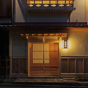 **** Ryokan Motonago Giappone
